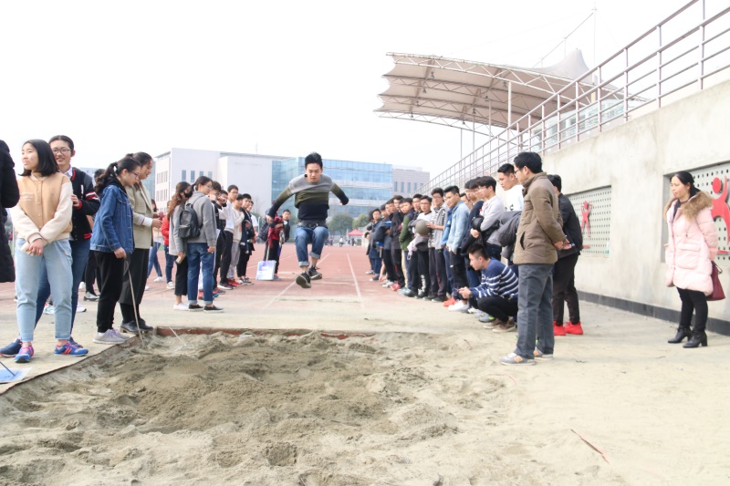 青春飞扬 活力四射 ——美狮贵宾会官网第二届运动会彰显风采