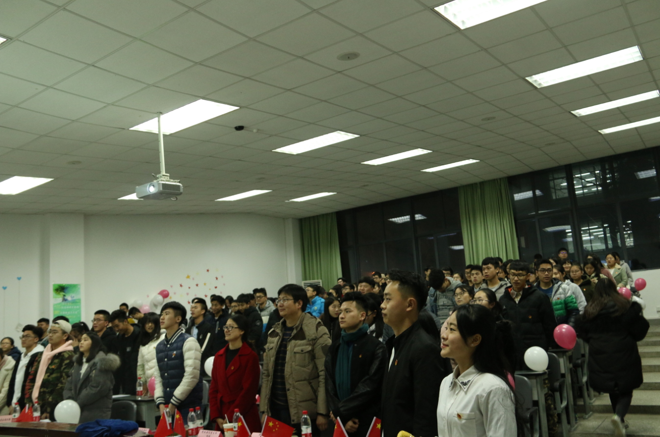 忆往昔峥嵘岁月稠 盼今朝辉煌荣光续 ——美狮贵宾会官网示范性团组织活动顺利开展 忆往昔峥嵘岁月稠 盼今朝辉煌荣光续 ——美狮贵宾会官网示范性团组织活动顺利开展