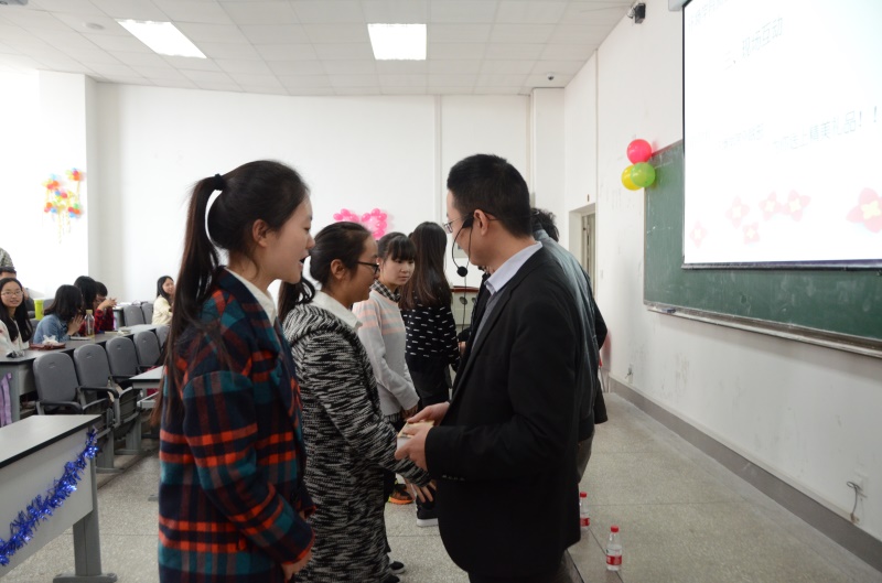美狮贵宾会官网就业指导交流会顺利举行