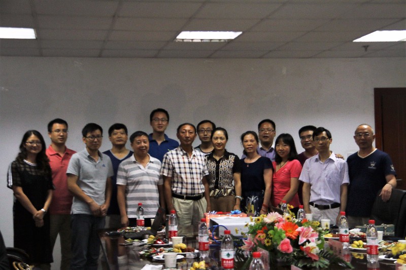 美狮贵宾会官网举行潘绍伦离岗欢送会