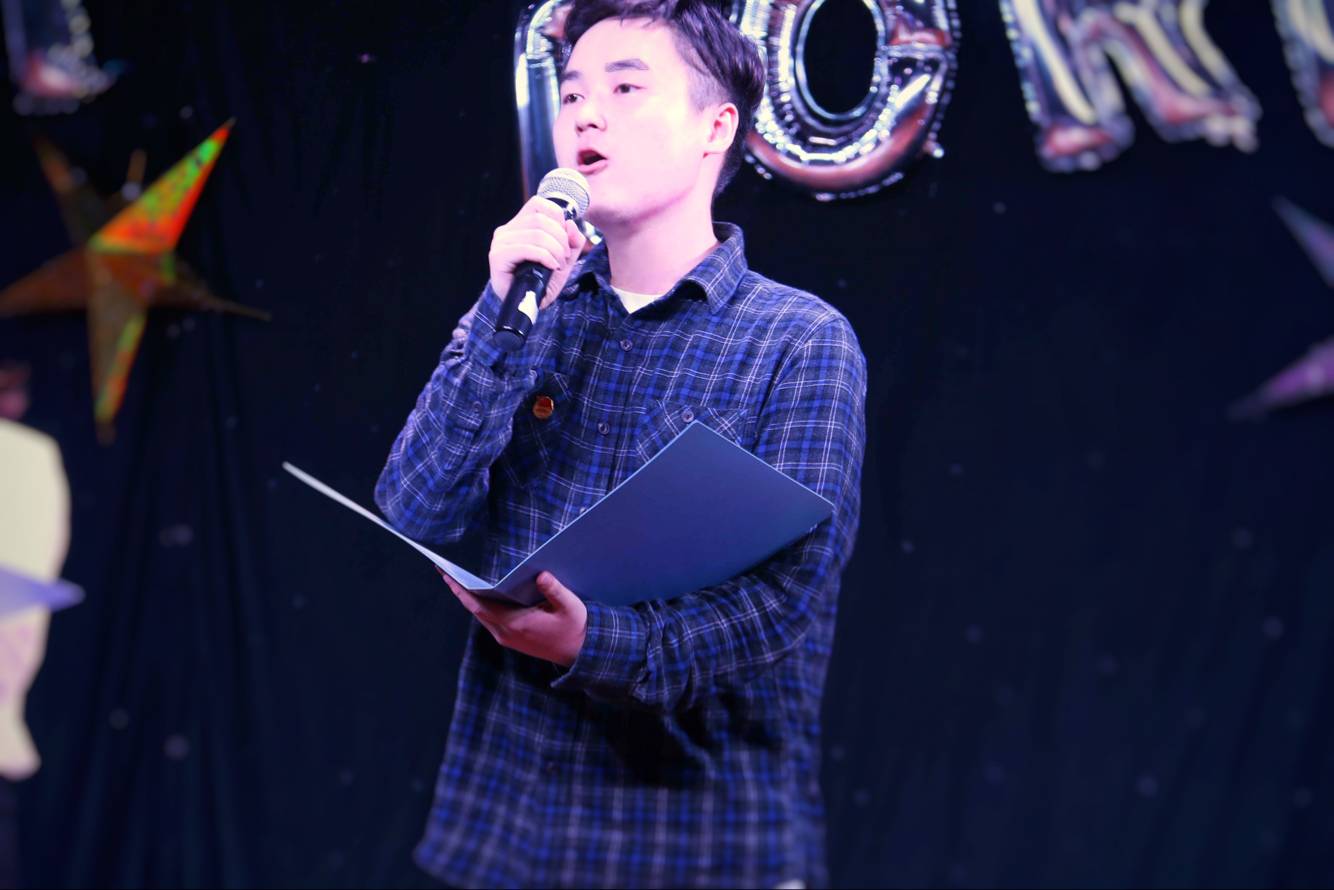 高举时代火炬 争做“六有”青年 ——环林学子联手献礼党的十九大 高举时代火炬 争做“六有”青年 ——环林学子联手献礼党的十九大