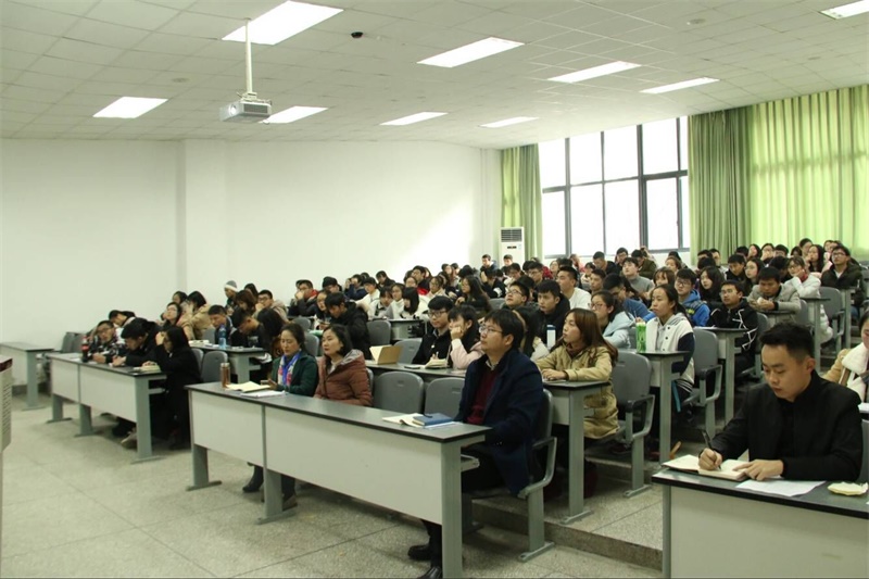 不忘初心跟党走 青春建功新时代 ——美狮贵宾会官网召开十九大专题辅导报告 不忘初心跟党走 青春建功新时代 ——美狮贵宾会官网召开十九大专题辅导报告